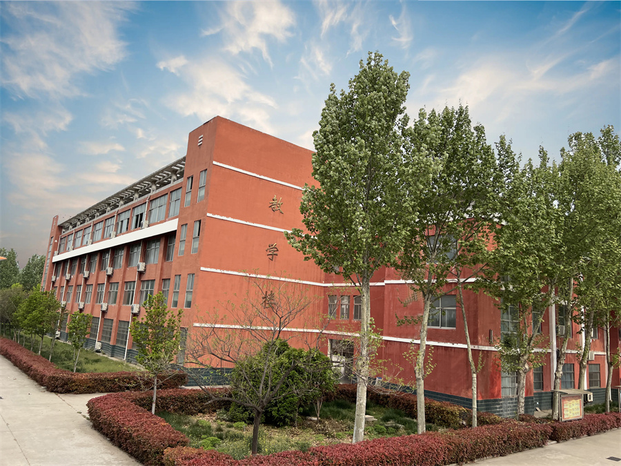 1.文化课教学楼.jpg