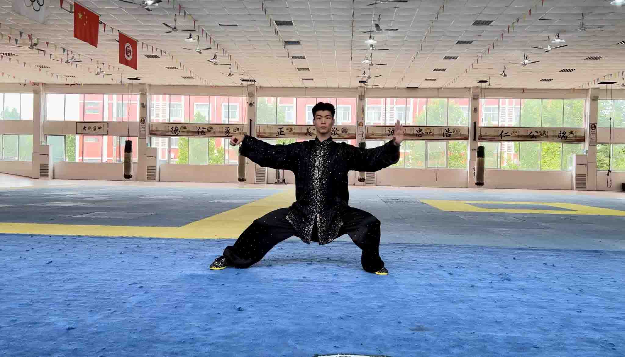 张焱凯1.jpg